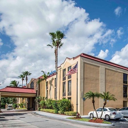 Comfort Inn & Suites Lantana - West Palm Beach South Buitenkant foto