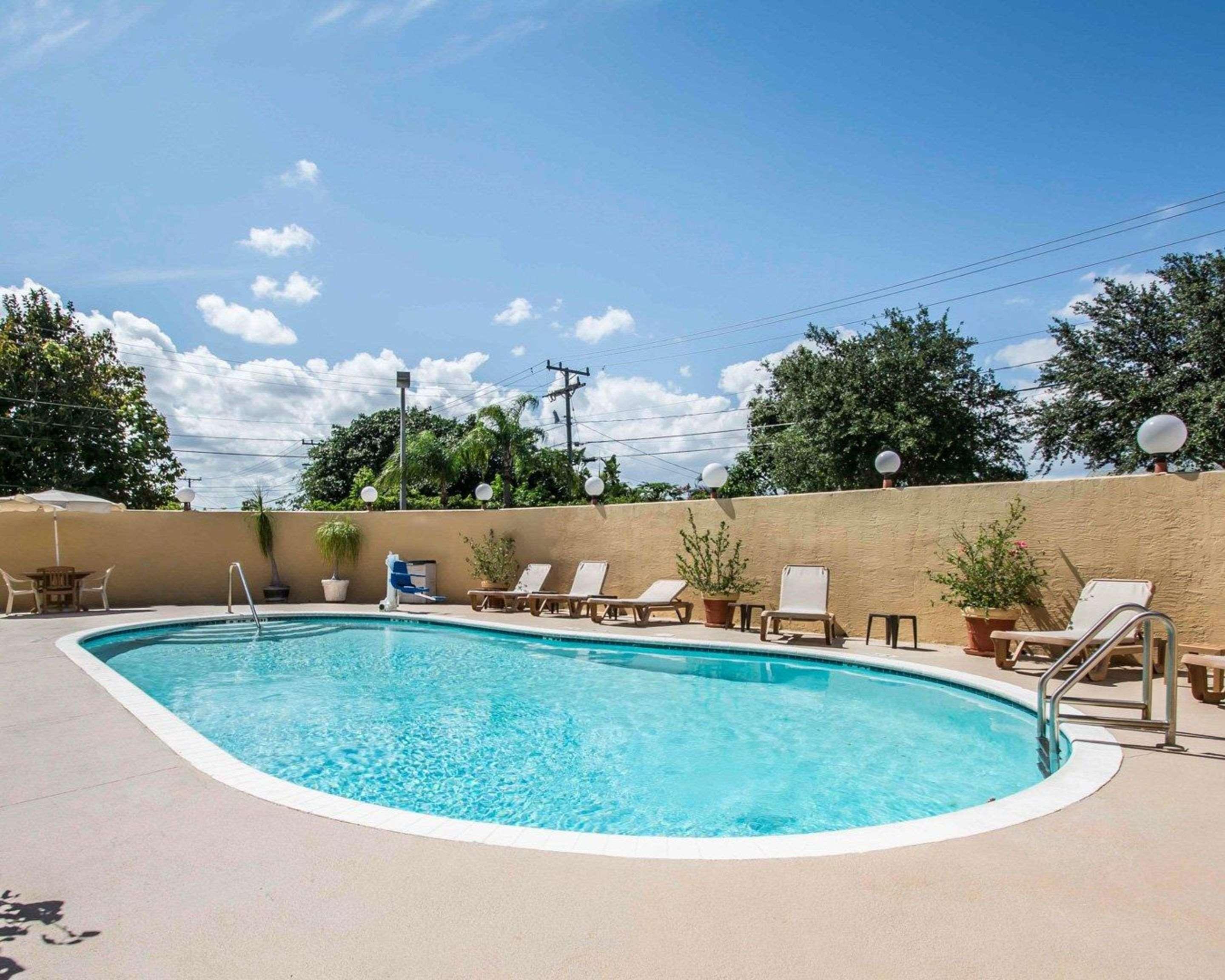 Comfort Inn & Suites Lantana - West Palm Beach South Buitenkant foto