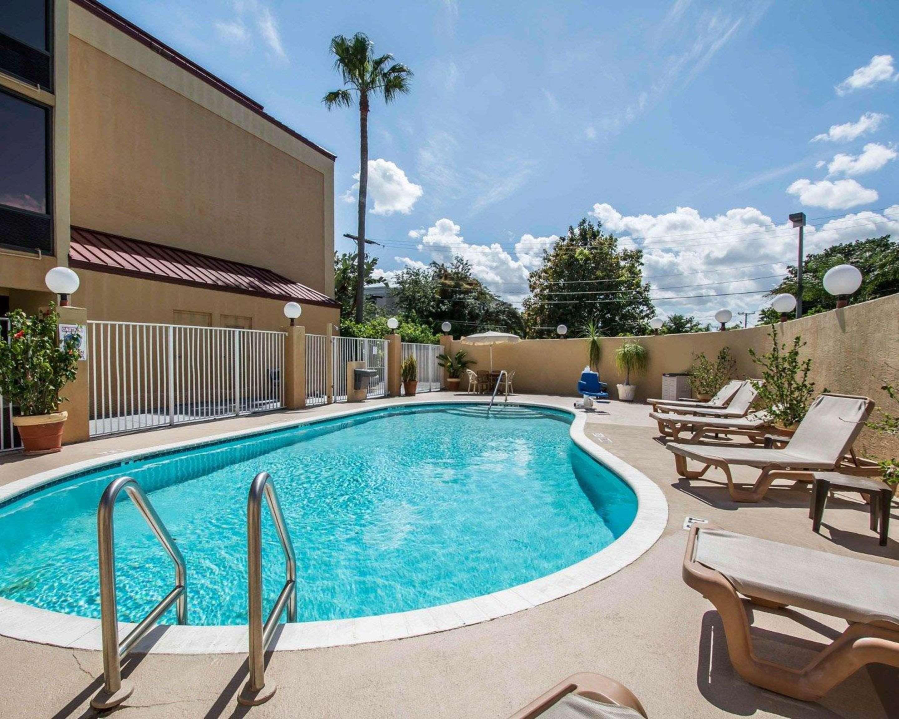 Comfort Inn & Suites Lantana - West Palm Beach South Buitenkant foto