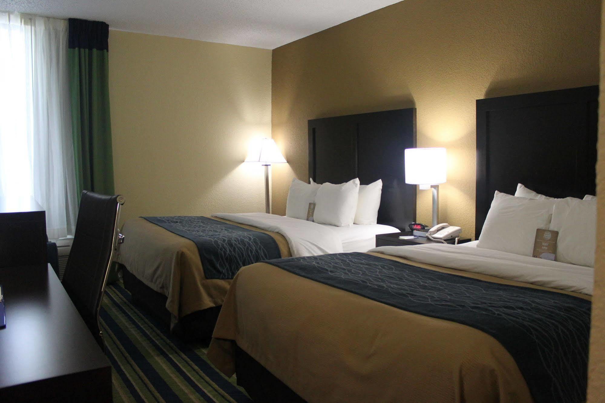 Comfort Inn & Suites Lantana - West Palm Beach South Buitenkant foto