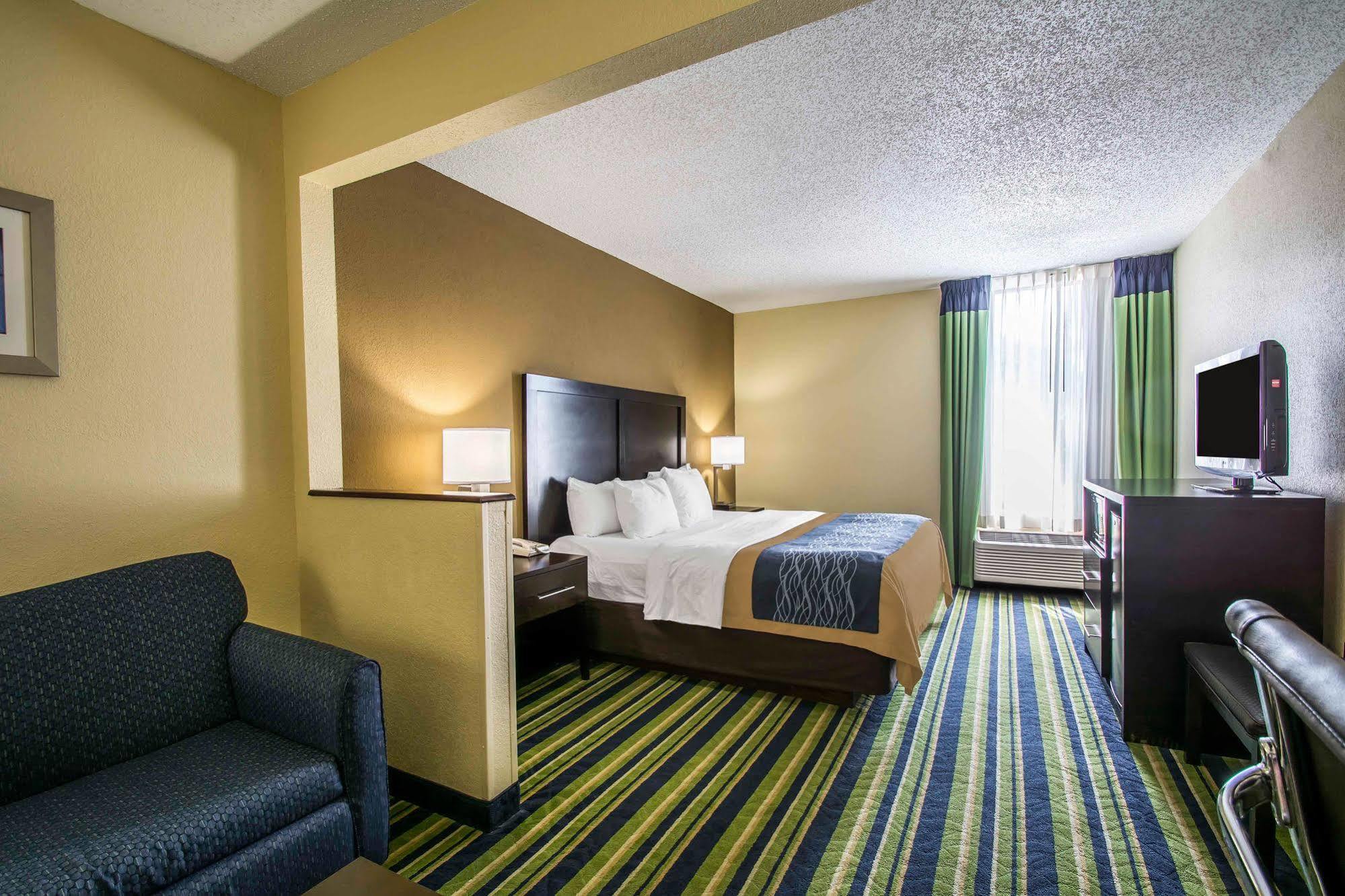 Comfort Inn & Suites Lantana - West Palm Beach South Buitenkant foto